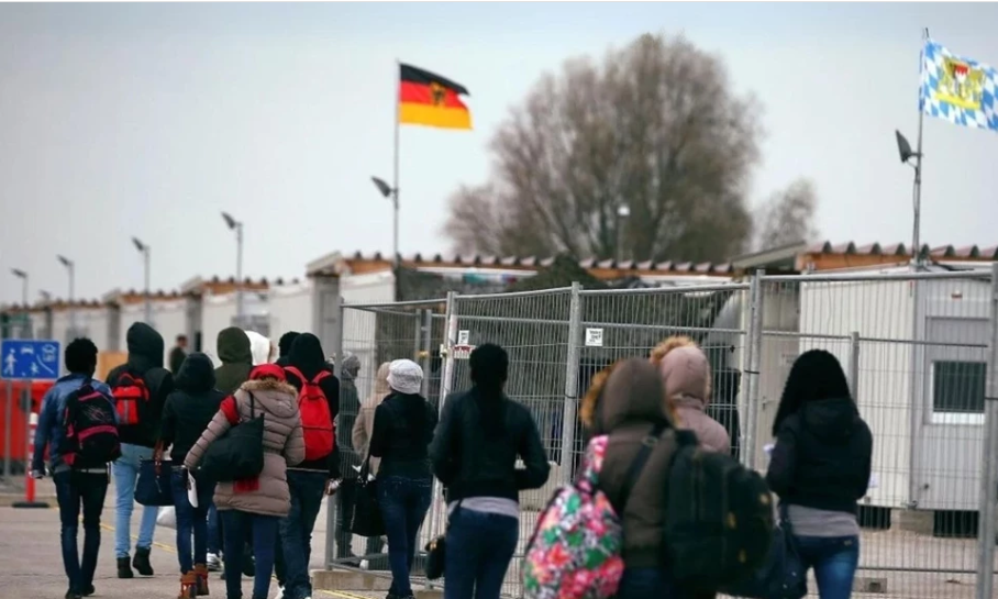 2024'TE ALMANYA'DA NÜFUS SADECE 100 BİN ARTTI