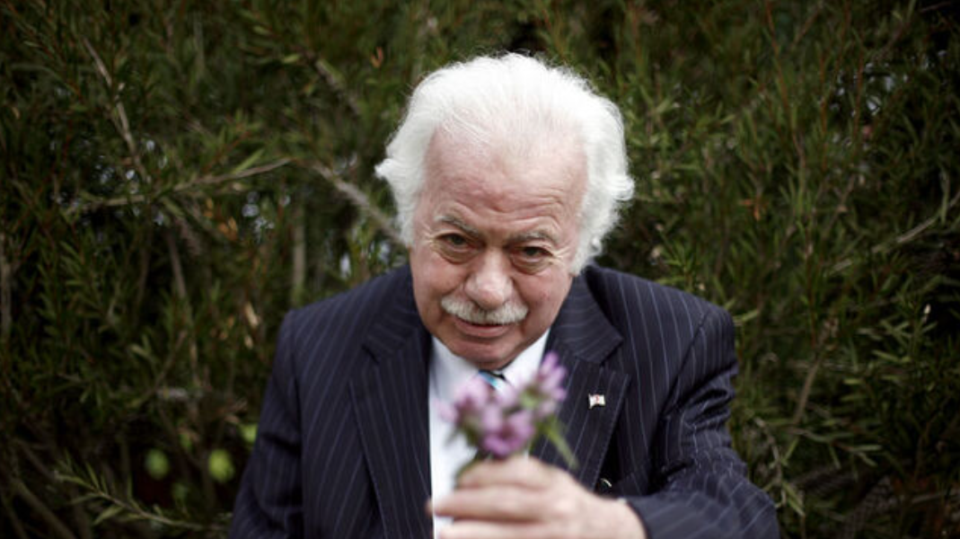 AHMET METE IŞIKARA KİMDİR?