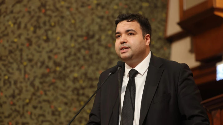 BEŞİKTAŞ BELEDİYESİ'NİN YENİ BAŞKANI BELLİ OLDU