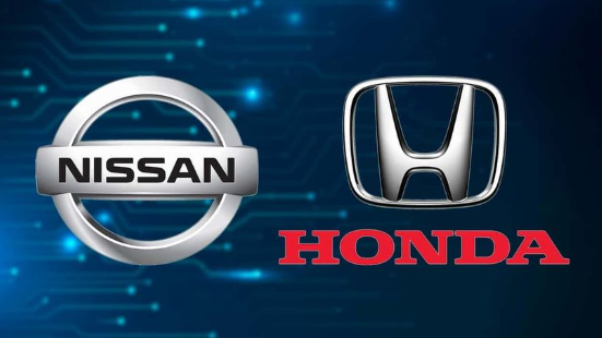 İKİ OTOMOBİL DEVİNİN BİRLEŞME PLANI SUYA DÜŞTÜ