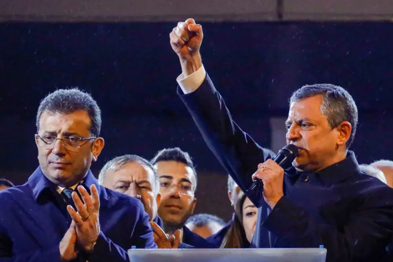 İMAMOĞLU ÖNSEÇİM ÖNCESİ TURA ÇIKACAK