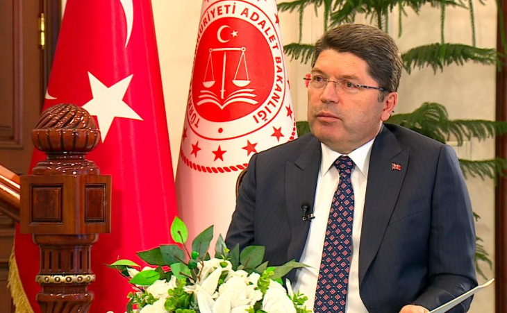 BAKAN TUNÇ: “TARAFSIZ VE BAĞIMSIZ YARGININ VERECEĞİ KARAR, SAYGIYLA KARŞILANMALIDIR”