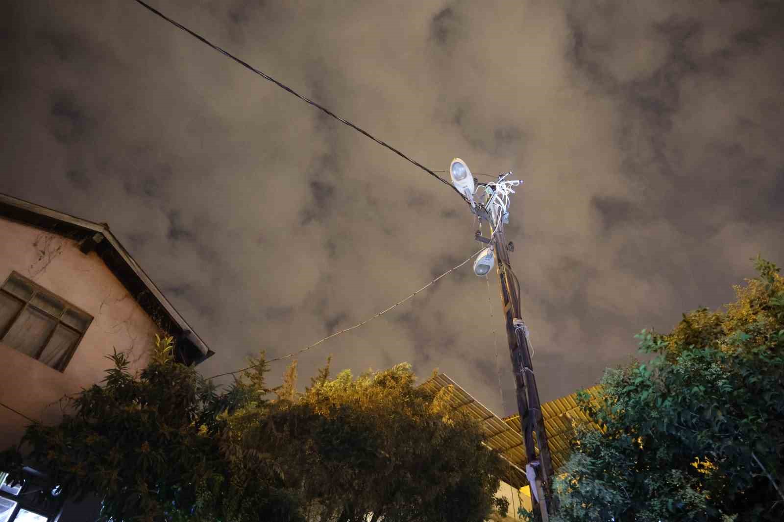 Elektrik kablolarında korkutan patlama