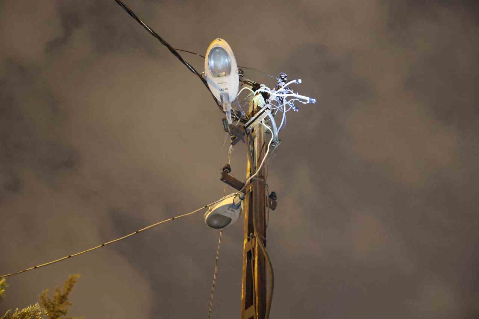 Elektrik kablolarında korkutan patlama
